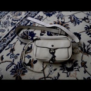 Belt bag